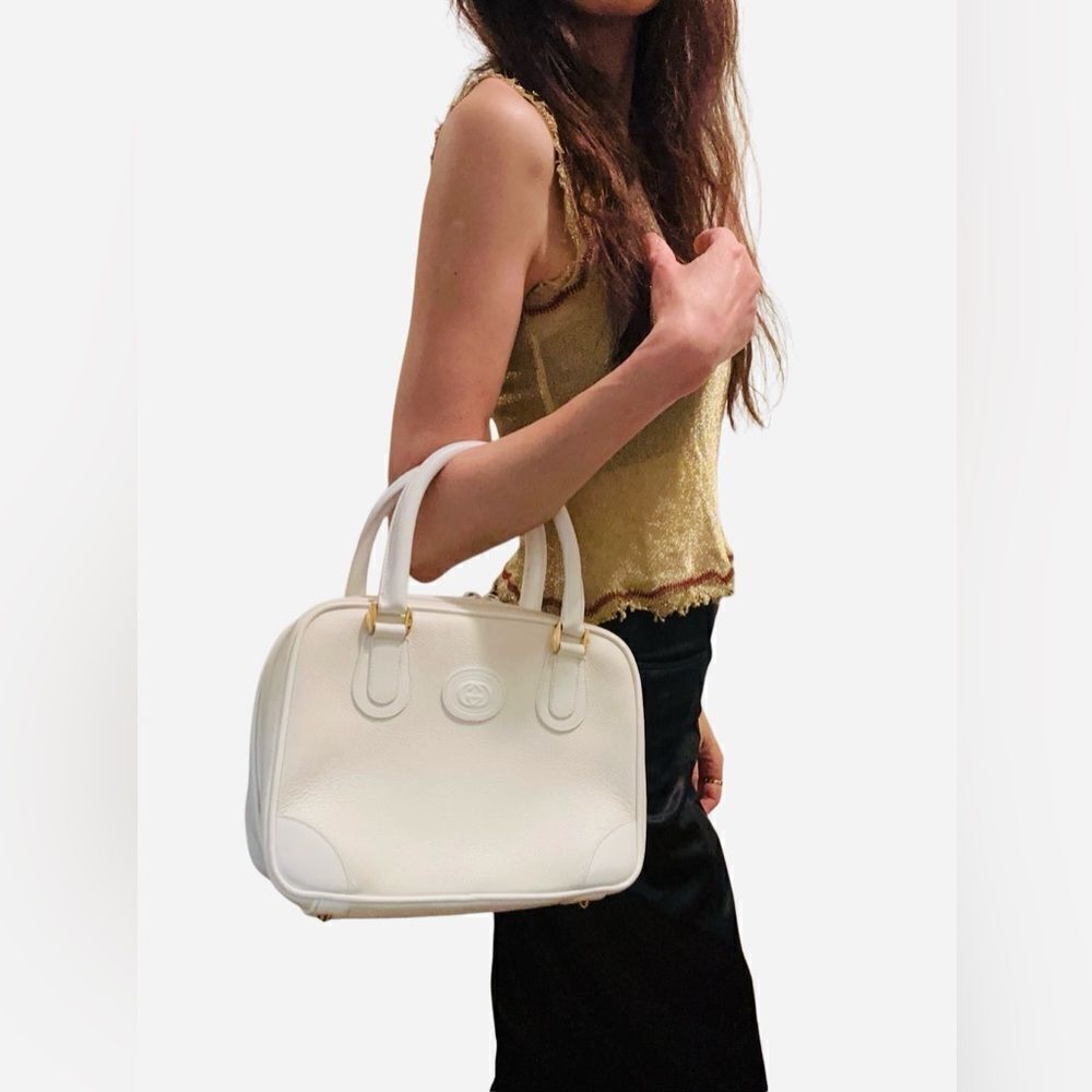 Gucci trendy white tote with gold hardware